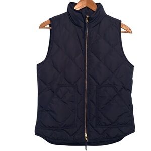 Women’s XS dark navy blue J Crew puffer vest - very good pre-owned condition